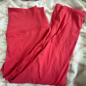 Lululemon Athletica Coral Capri Leggings size 14